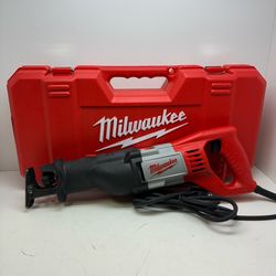 Milwaukee SawZall 21973257