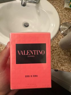 VALENTINO BORN IN ROMA