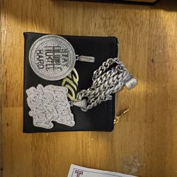 Shop GLD Chain And Pendants 