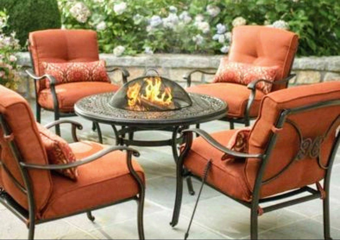Martha Stewart Living Cold Spring 5 piece Firepit Chat Set 2 boxes, Brand new in BoxesMartha Stewart Living Cold Spring 5 piece Firepit Chat Set 2 box