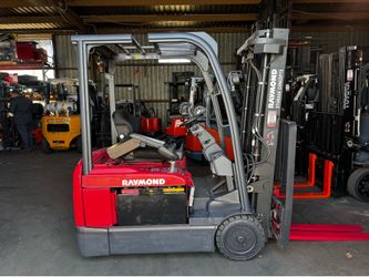 2019 ELECTRIC RAYMOND FORKLIFT