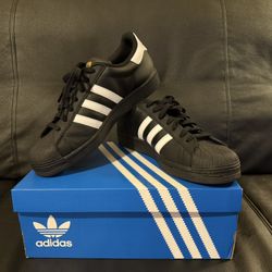 Adidas Superstar “Core Black White”