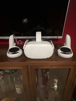 Oculus Quest 2 128g VR Headset and Controllers