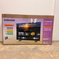 50U8000FD 50” Samsung smart 4k led Uhd tv 