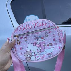 Hello Kitty Purse 