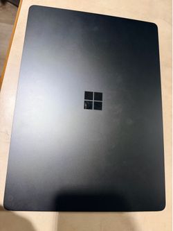 Microsoft surface 7 15inch