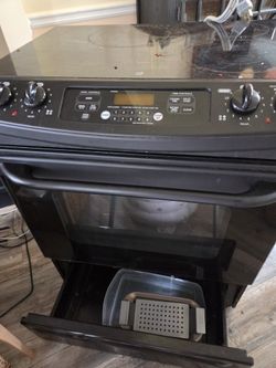 Ecetric Oven