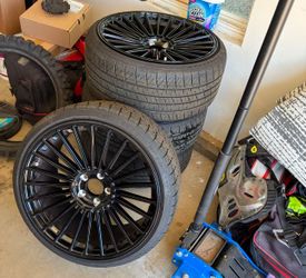 20 inch wheels & Tires