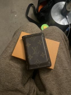Used Men’s LV Wallet 