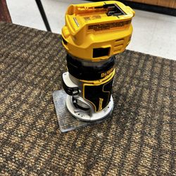 Dewalt XR Brushless Router TOOL ONLY 