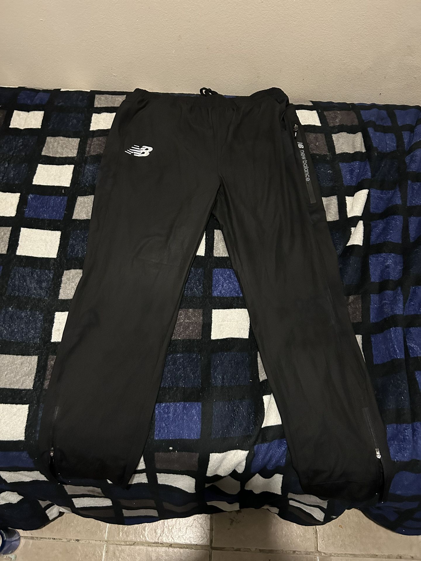 New Balance Stretch Joggers Size XL