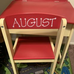 Toddler desk