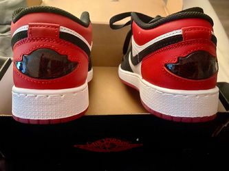 Air Jordan 1 Low SE GS Shoes