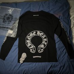 Black Chrome Heart Longsleeve
