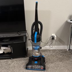 Bissel Power Force vacuum Cleaner - MOVE OUT SALE