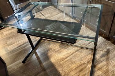 Small desk