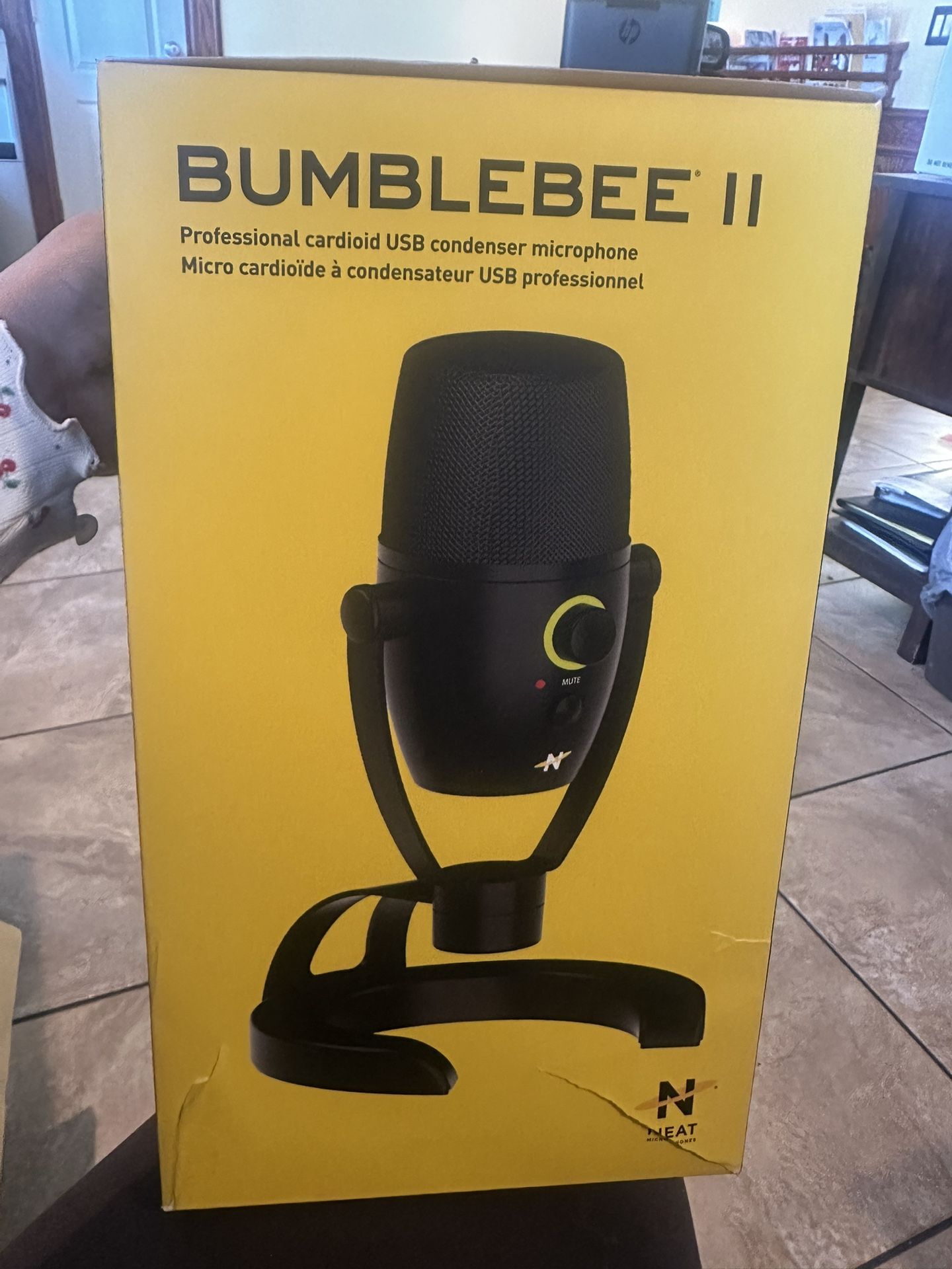 Bumblebee Microphone