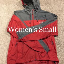 NORTH FACE / Jordan HyVent  w/ Hood Waterproof Jacket Coat / Women’s Small (S) / Retails $100 +Tax / Like New w/o Tags!! / Red & Grey