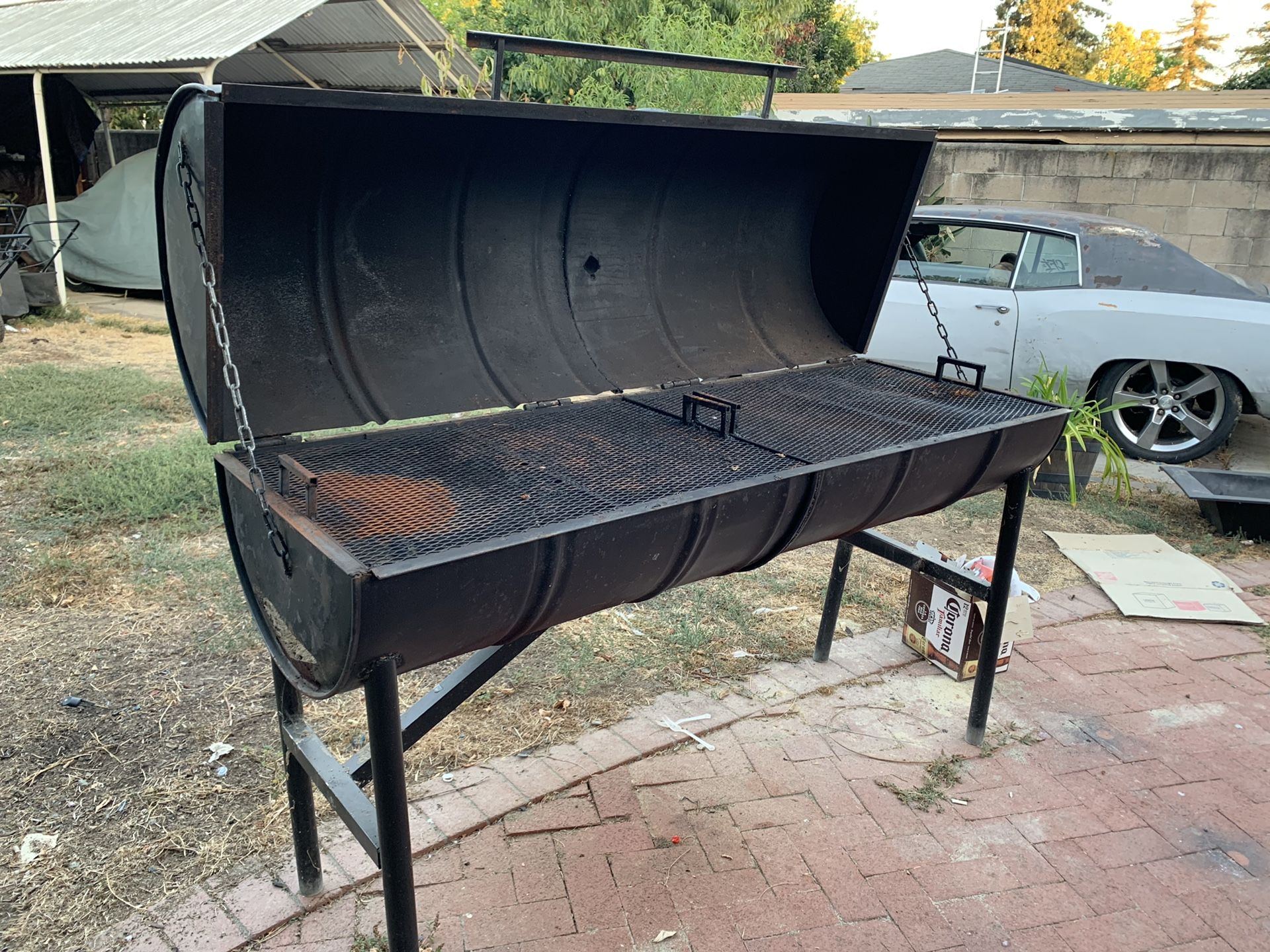 Full charcoal grill