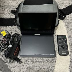Sony DVP-FX810 CD/DVD Portable Player 8” Widescreen Swivel 
