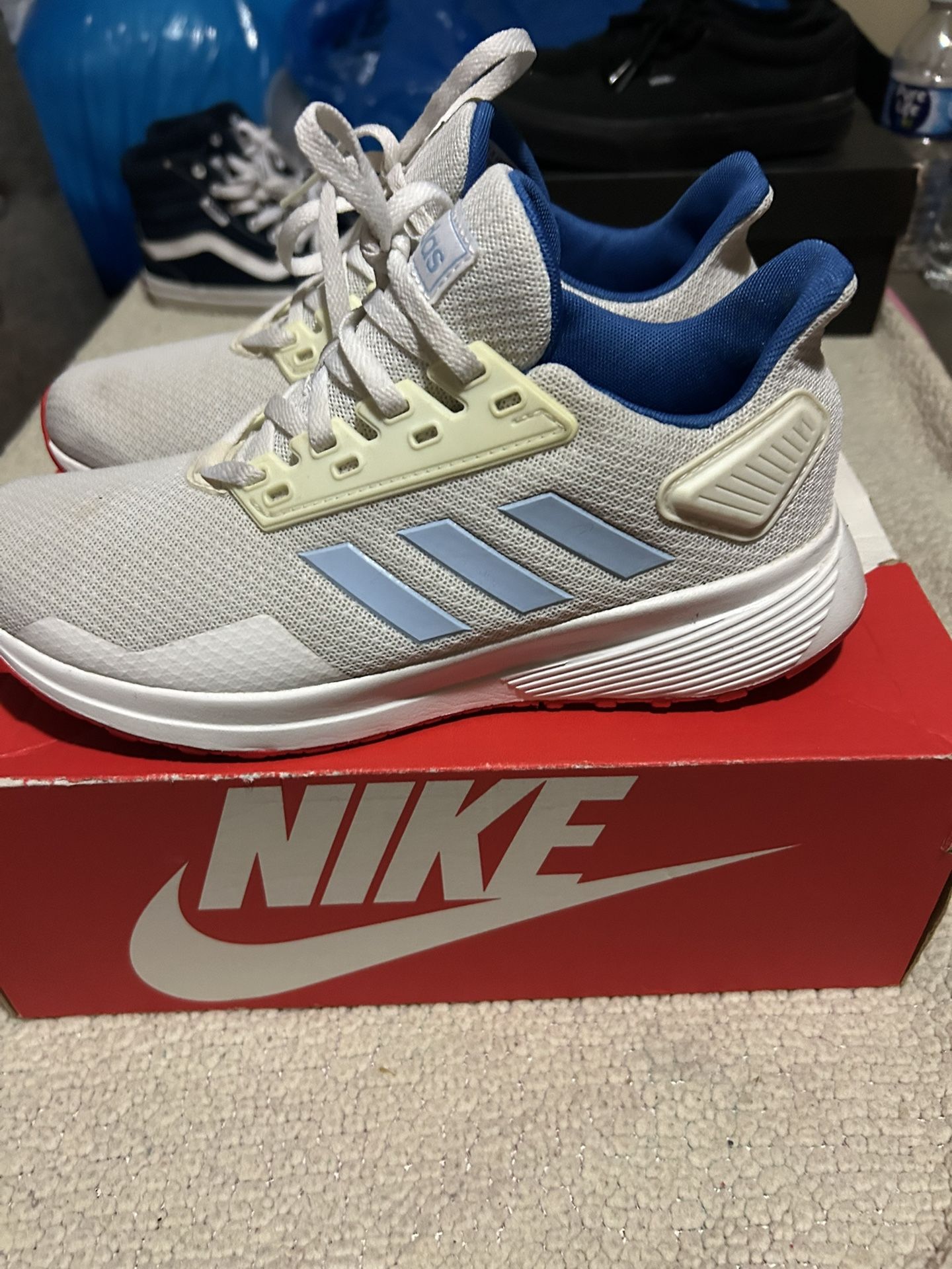 Adidas - Durmamo 9
