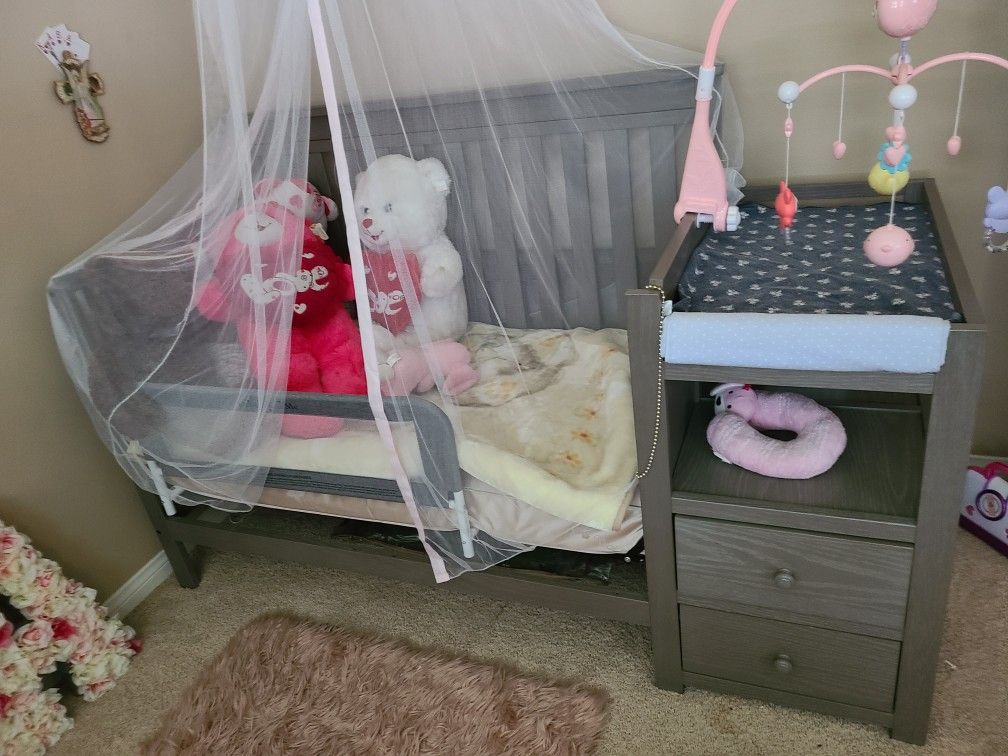Baby/ Toddler Crib Nursery