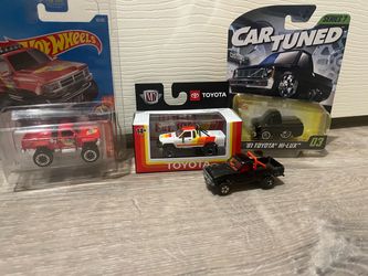 Hot wheel, car tunes, m2 machines toyota hilux