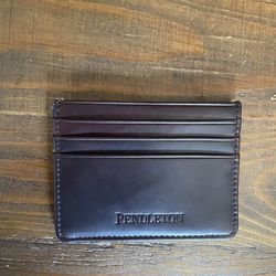 Pendleton Wallets And Keychains