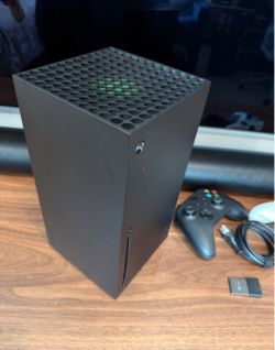 Xbox Series X with 1TB Expansion Card