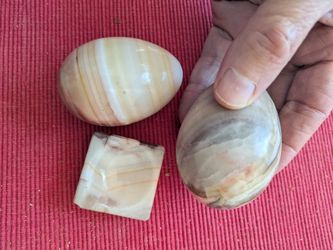 Natural polished stone decor set
