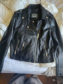 Levi Strauss faux leather jacket size medium