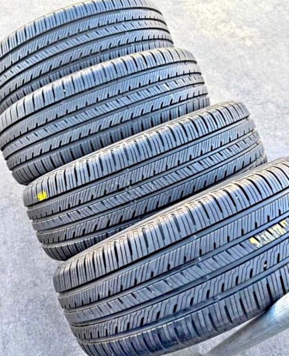 Vendo 245/75/R16 Las 4 Por $176