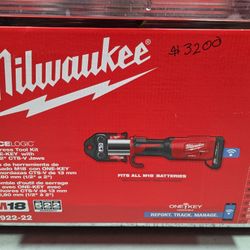 Milwaukee M18 Fuel Forcelogic Press Tool Kit