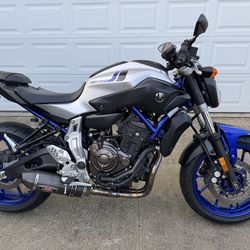 Yamaha FZ07 (MT07)