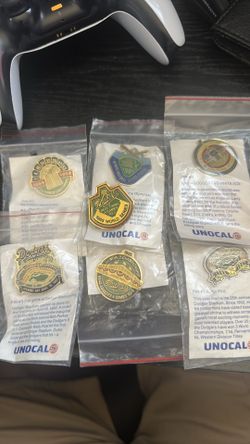 Dodgers pin