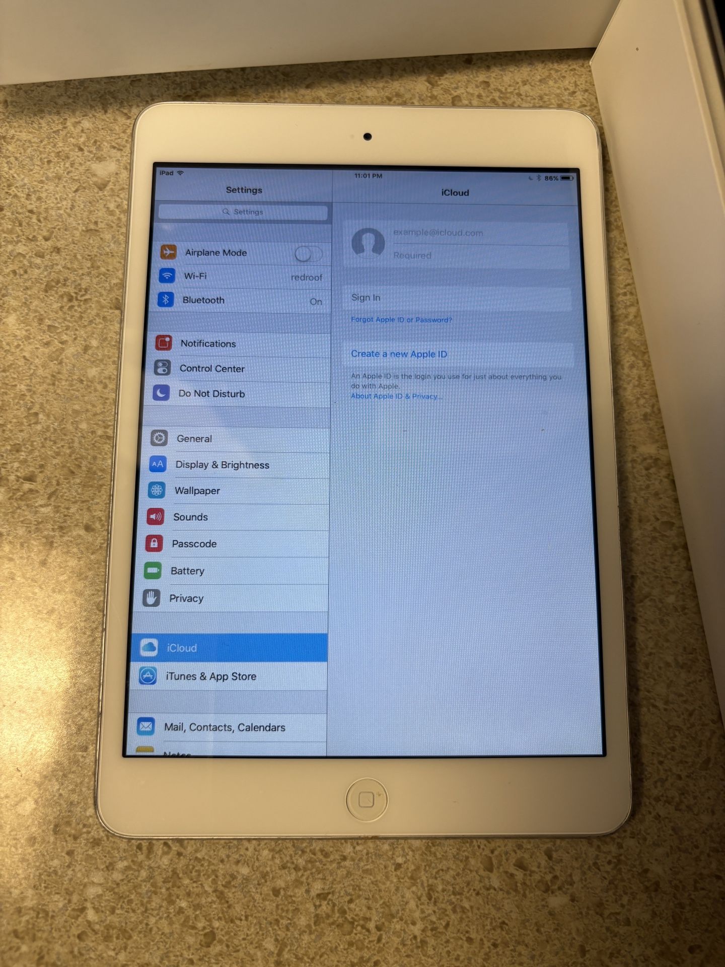 İPad Mini 1st Generation iOS 9.3.5 With Charger