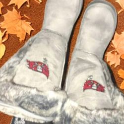 Buccaneers Fur Boots 