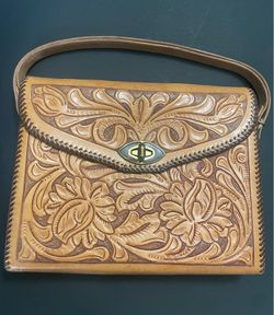 Vintage Hand Tooled floral scrolled leather purse