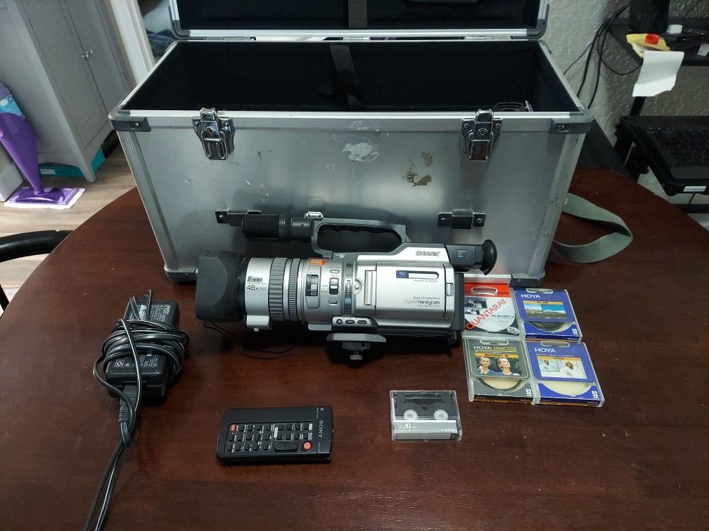 Sony Dcr-vx2000 NTSC Digital Handycam