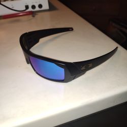 Oakley Blue Polarized GasCan Sunglasses 009014-5060