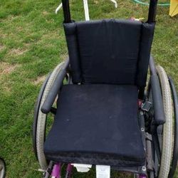 Quickie 02 Lite-Wheel Chair 