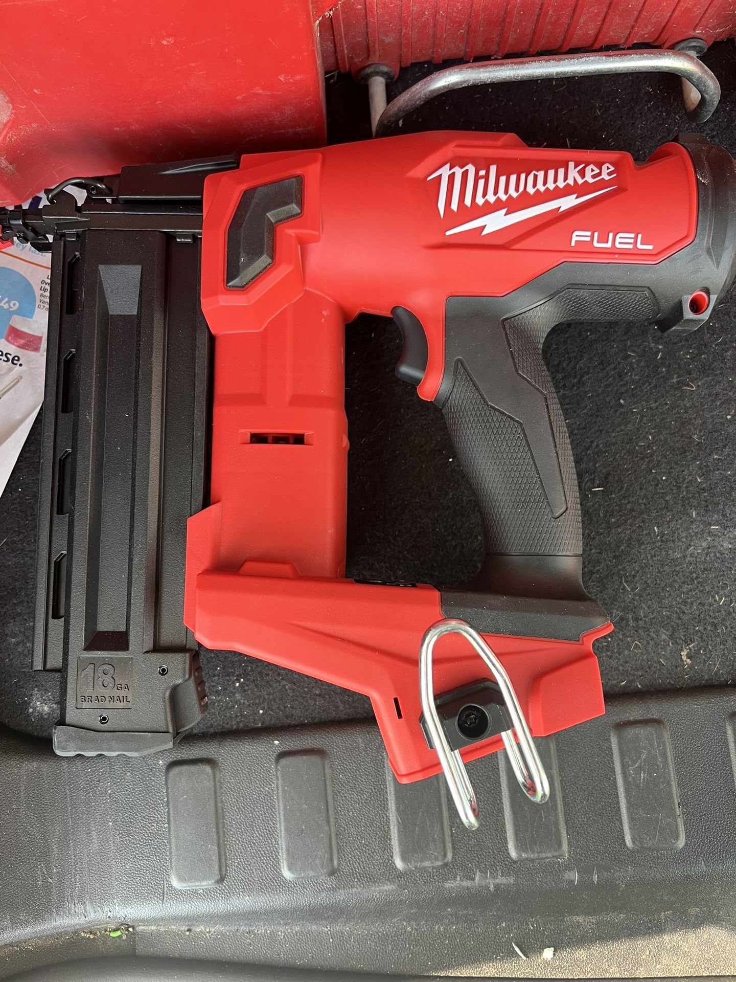 Milwaukee M18 Fuel 18G Brad Nailer