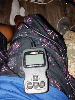 Odometer check engine light reader