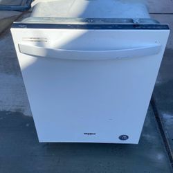Whirlpool Dishwasher