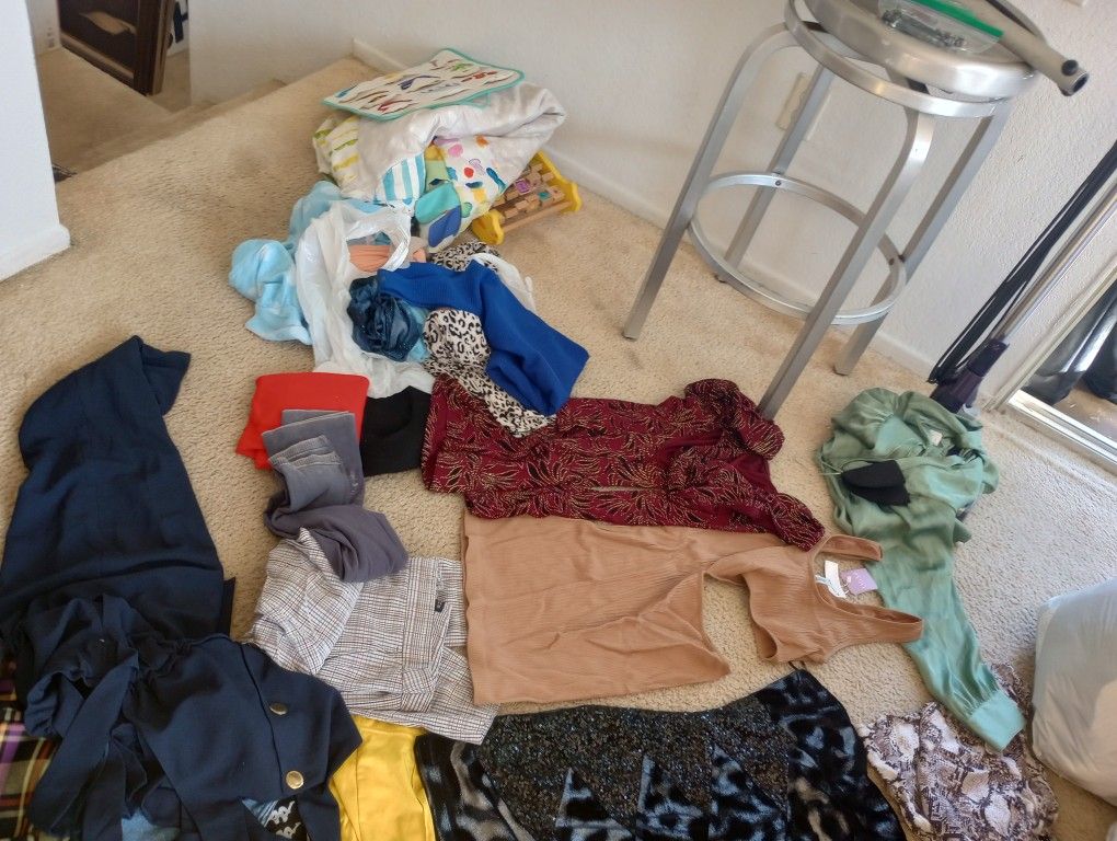 450 Closet Men Women Boy Jacket Pants Jeans Tishart Short Like Very Good Mix Size All For $225