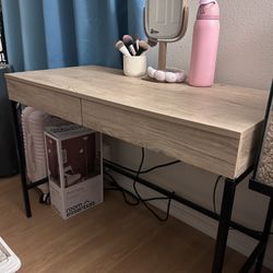 Desk With Charging Station