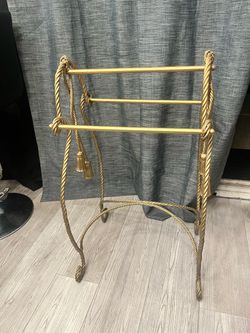 Vintage Hollywood Regency Gold Rope & Tassel Towel Rack