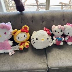 💖 Hello Kitty Plush Bundle (5 Total) – Excellent Condition, Some With Tags! 💖