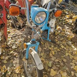 1980's Honda Scooter/Mopped