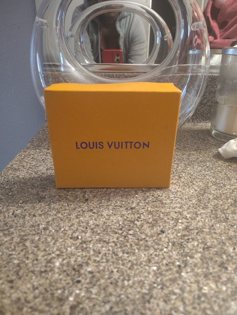 Louis Vuitton Male Wallet